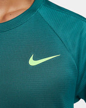 Load image into Gallery viewer, Rafa Challenger Men's Nike Dri-FIT Short-Sleeve Tennis Top - 2024 NEW ARRIVAL