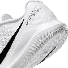 Load image into Gallery viewer, Nike Vapor Pro Black/White JUNIOR tennis shoes - NEW ARRIVAL
