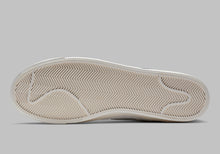 Load image into Gallery viewer, Naomi Osaka's COMME des GARÇONS CDG x Nike Blazer Mid '77 Sneaker Limited Edition