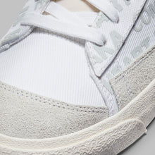 Load image into Gallery viewer, Naomi Osaka's COMME des GARÇONS CDG x Nike Blazer Mid '77 Sneaker Limited Edition