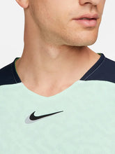 Load image into Gallery viewer, Nike Men's Summer Slam Print Crew (Multiple colors) - 2022 NEW ARRIVAL