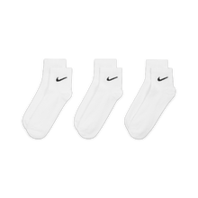Load image into Gallery viewer, NIKE EVERYDAY LIGHTWEIGHT Training Ankle Socks (3 Pairs)
