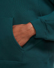 Load image into Gallery viewer, Nike Court Women&#39;s Fleece Tennis Hoodie (Classic Green)
