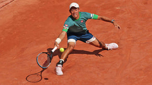 Uniqlo X KEI NISHIKORI PARIS 2021 (Tee and Shorts) - NEW ARRIVAL