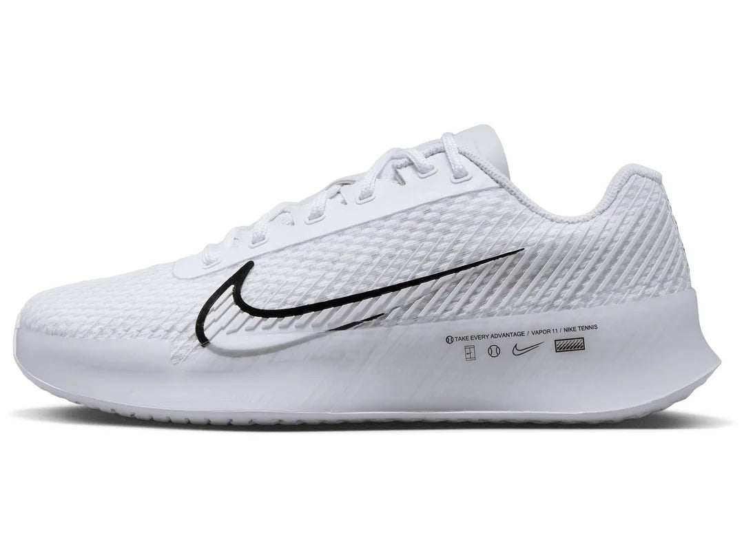 Womens gray hot sale nike tennis shoes